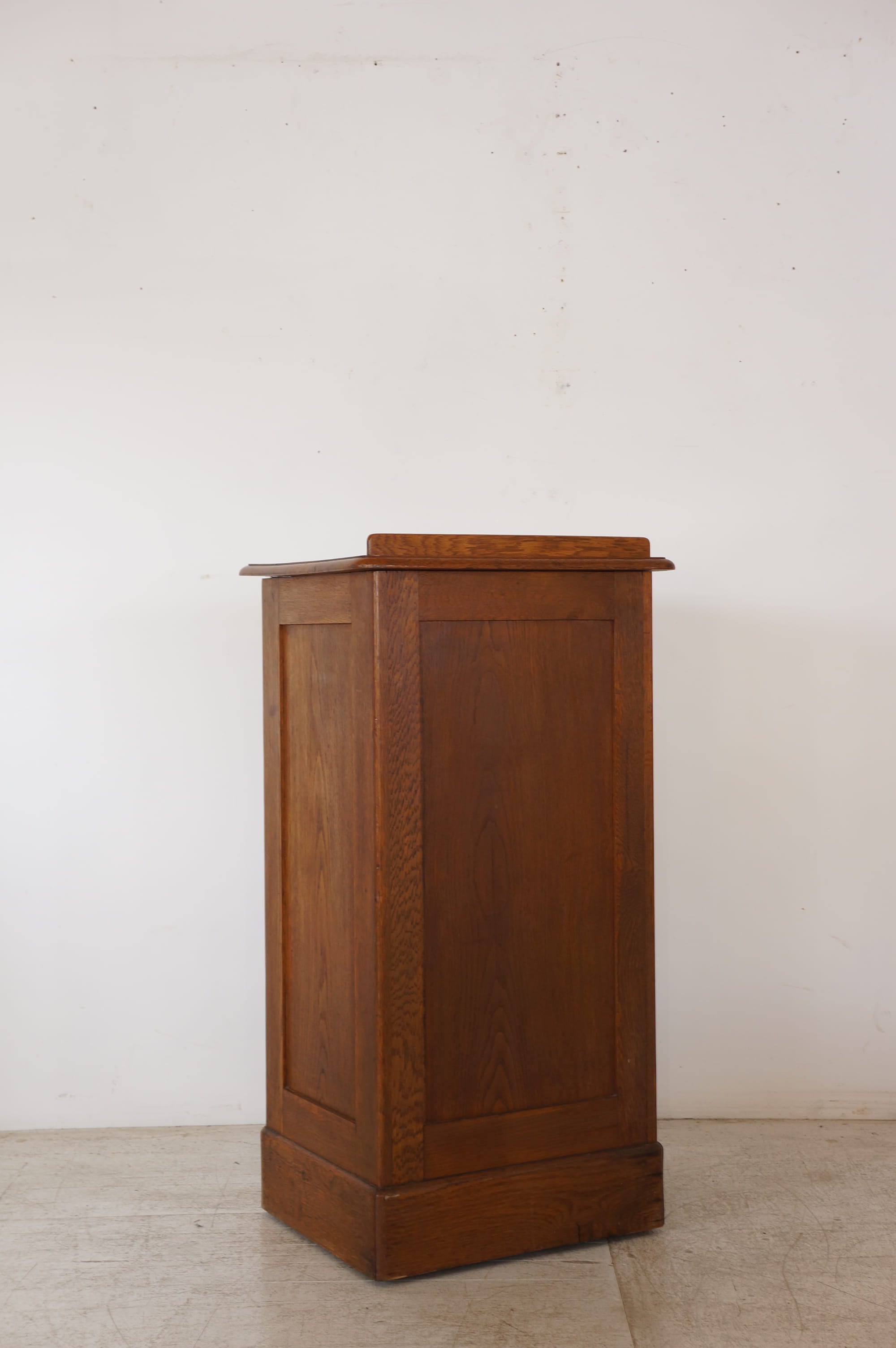 Filing Cabinet