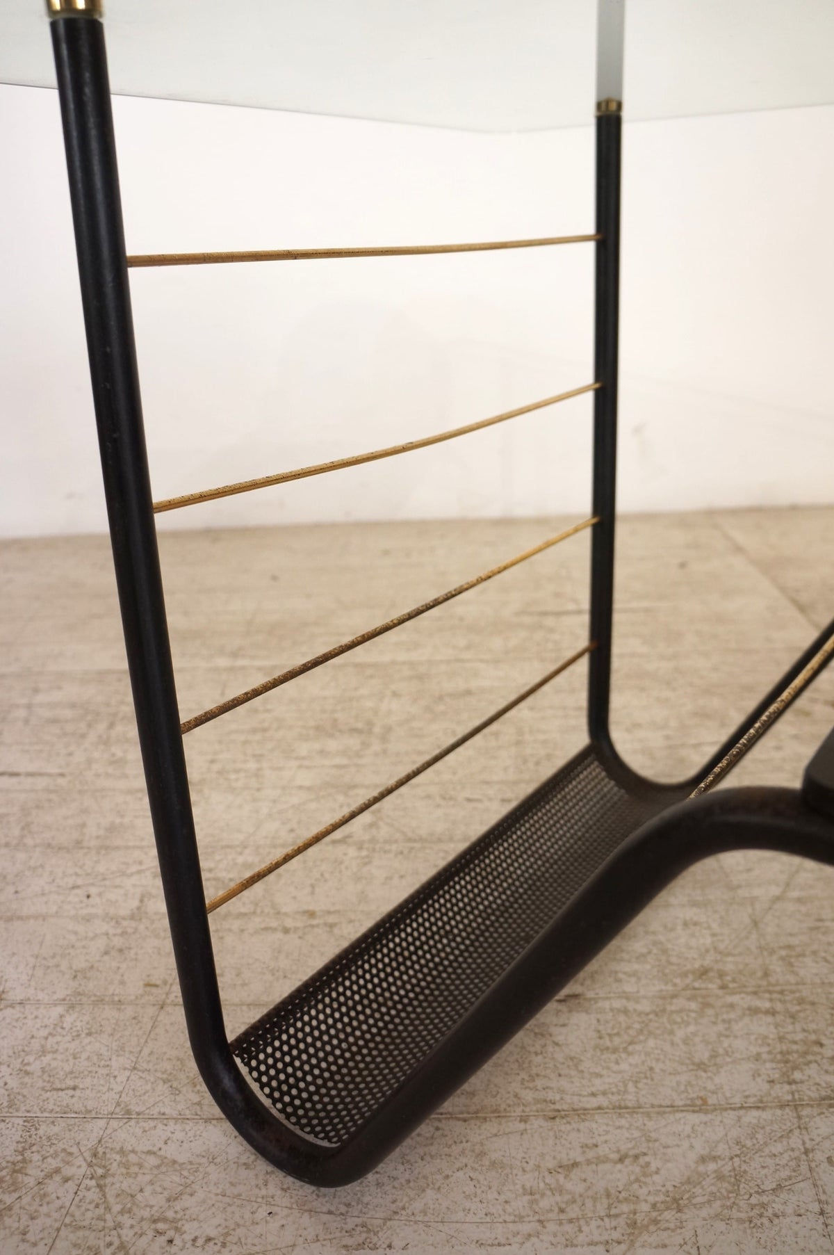 Coffee Table with Magazine Rack / Pierre Guariche