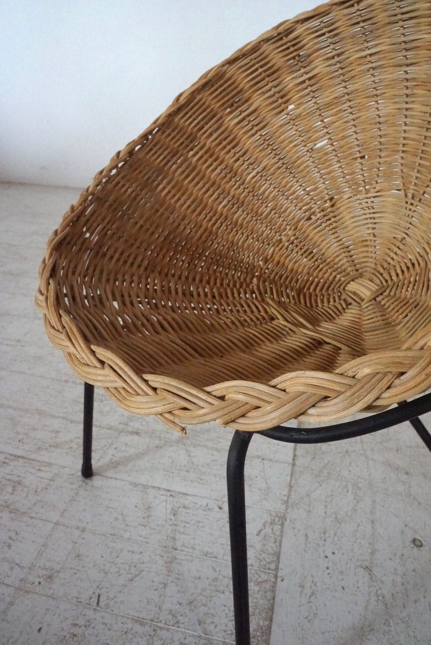 Wicker kids chair