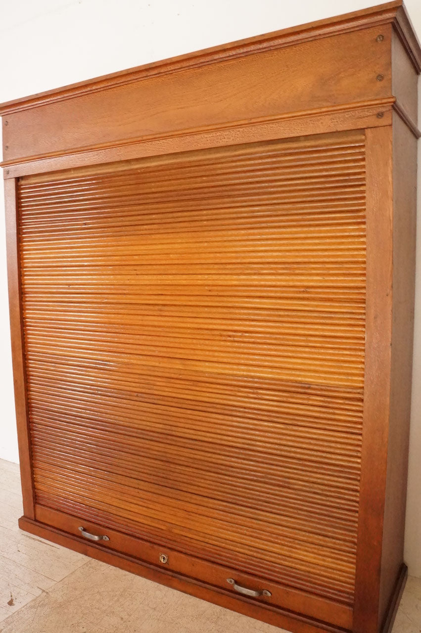 Bellows Door Cabine