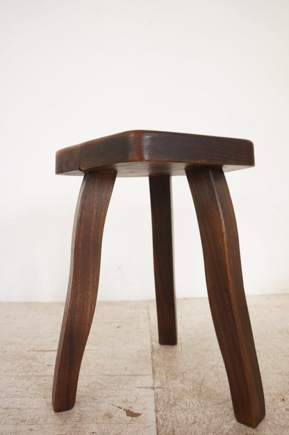 Tripod Stool /  Aranjou