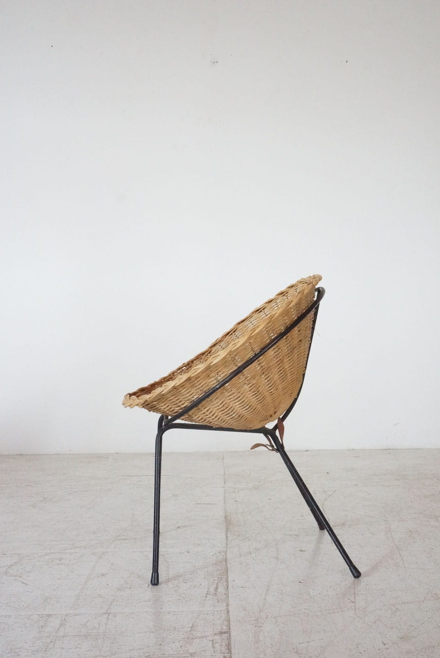 Wicker kids chair