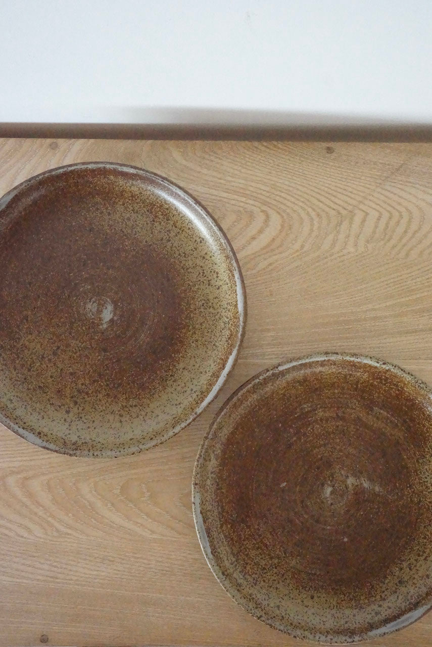 Plate