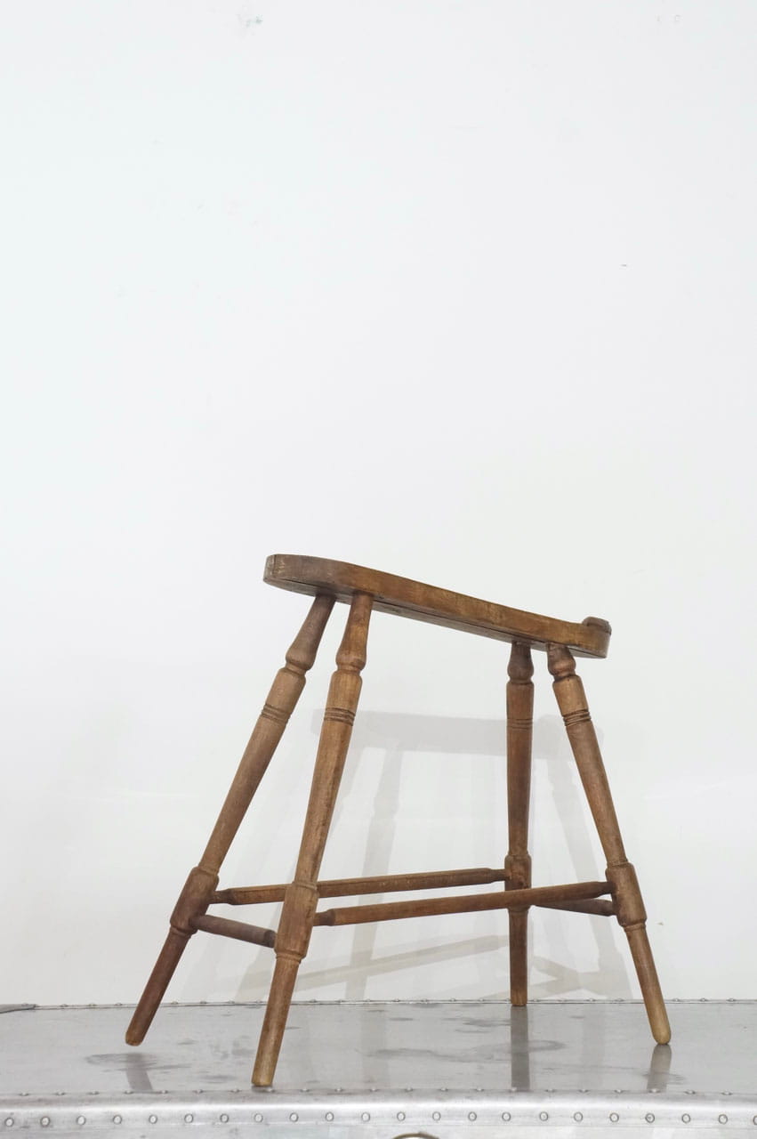 Shoe Fitting Stand