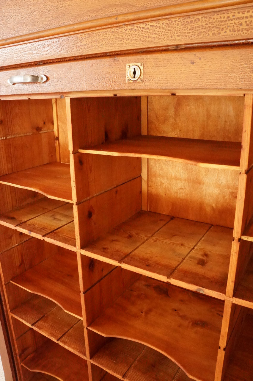 Bellows Door Cabine