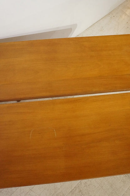Grain de Cafe Dining Table / Pierre Gautier-Delay