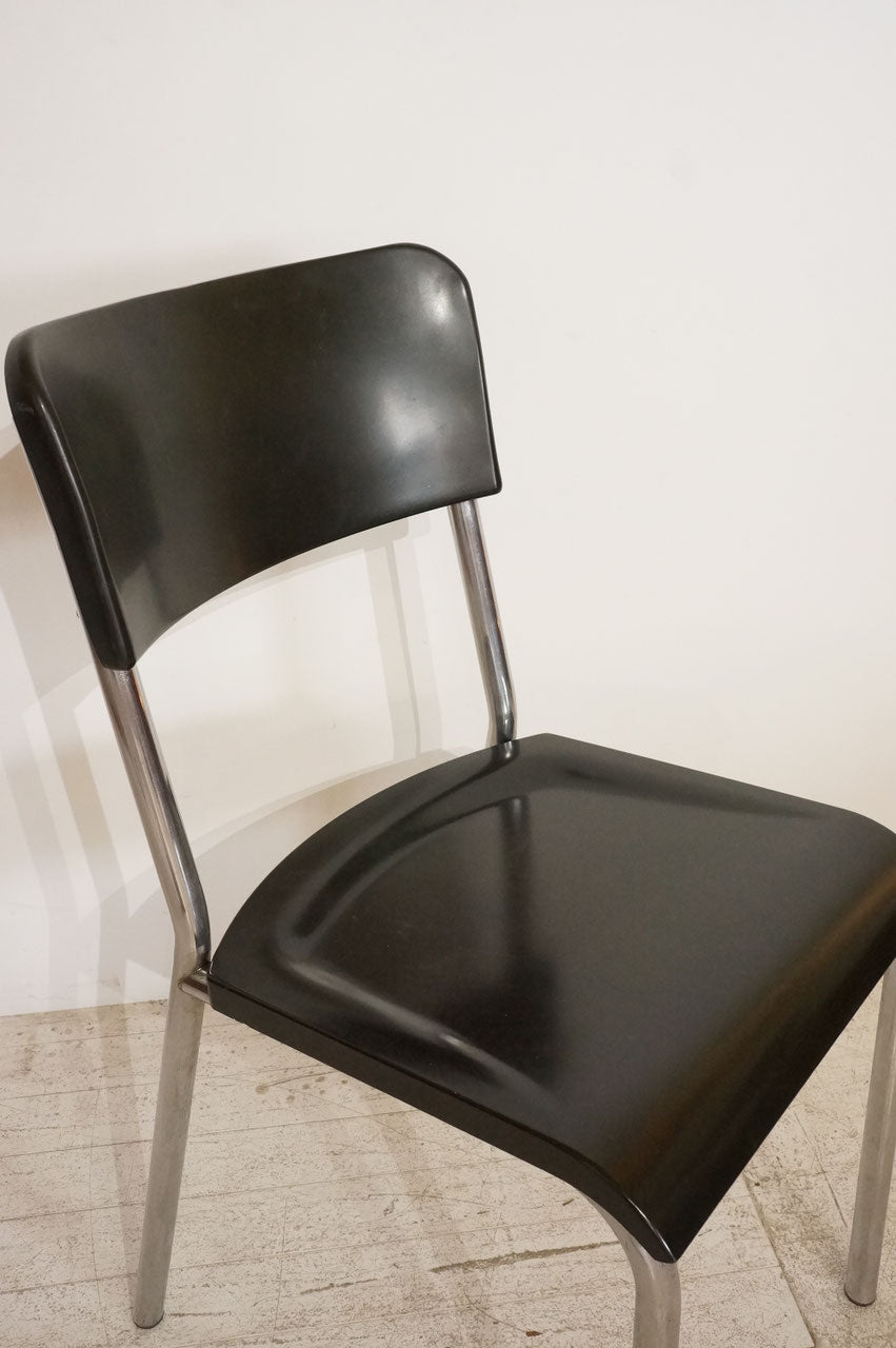 Chair / Rene Herbest – Wormhole Furniture