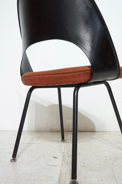Exective Side Chair / Knoll