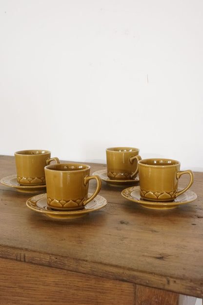 Cup &amp; saucer