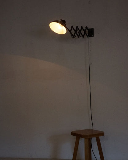 Scissor Lamp / Kaiser Idell  model 6718